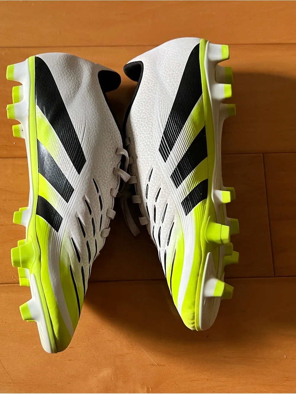 Adidas Kids Predator Soccer Cleats - White & Neon Yellow